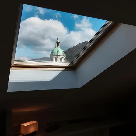 Sky Attic 72 - The House Of Travelers Apartment *