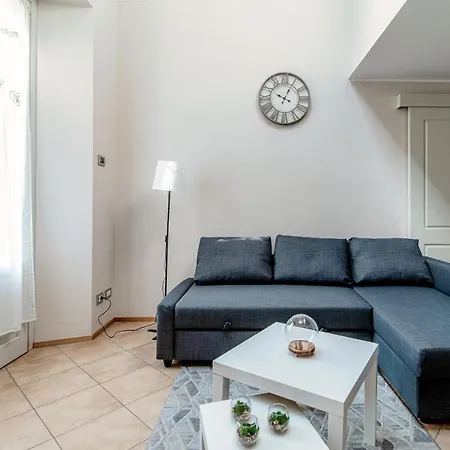 Appartement Sky Attic 72 - The House Of Travelers Como