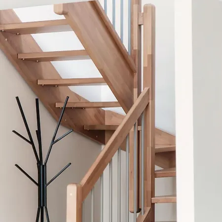 Sky Attic 72 - The House Of Travelers